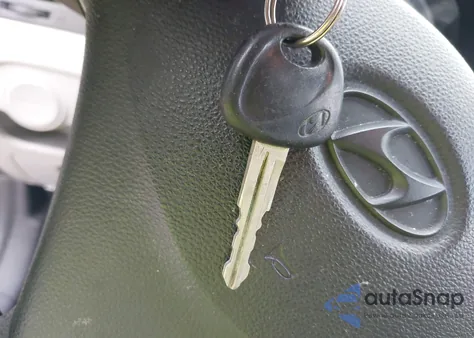 2010 Hyundai Accent Gls z USA, uszkodzony, nr VIN KMHCN4AC8AU463234